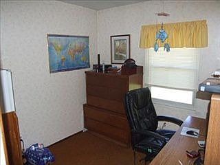 4th image of 1491 Deermont Ave