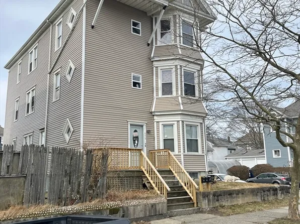653 Brock Ave, New Bedford, MA 02744