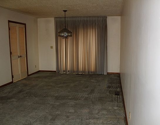 4th image of 173 Township Road 1057