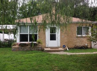 736 Prairie Ave, Barrington, IL 60010