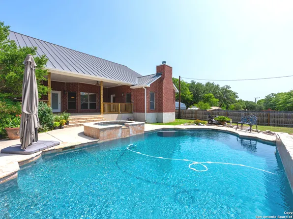 8718 Paseo Oaks, San Antonio, TX 78255