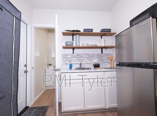 16932 County Road 1170 UNIT B, Flint, TX 75762
