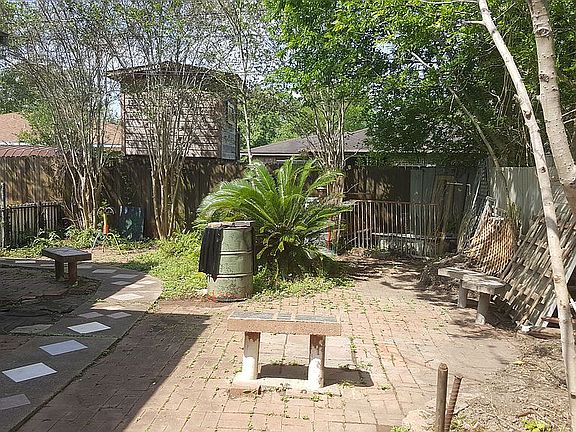 4th image of 2619 Texas Ave