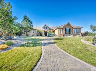 15380 Redmond Loop, Reno, NV 89511