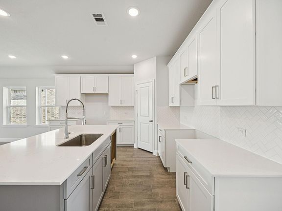 3rd image of 31233 Casanova Dr