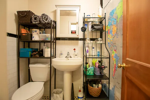 Rented by Douglas Elliman | media 18