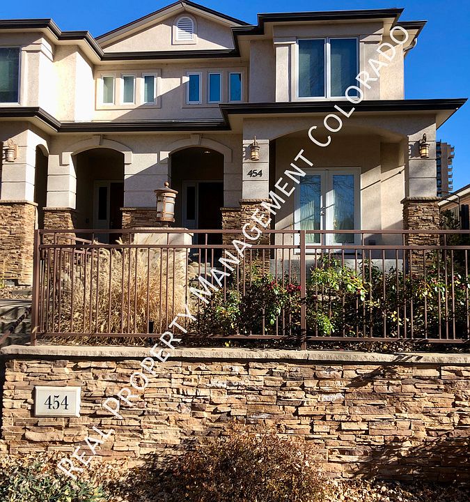 1st image of 454 S Corona St
