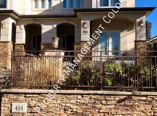 454 S Corona St, Denver, CO 80209