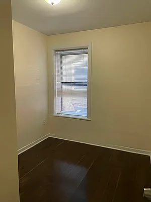 Rented by Tip Top Realty Corp | media 20