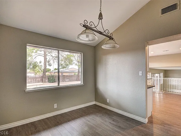 3670 La Junta Dr — Photo 8