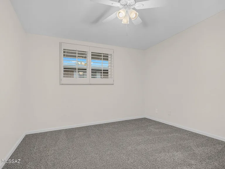 5819 E Rosewood St — Photo 10