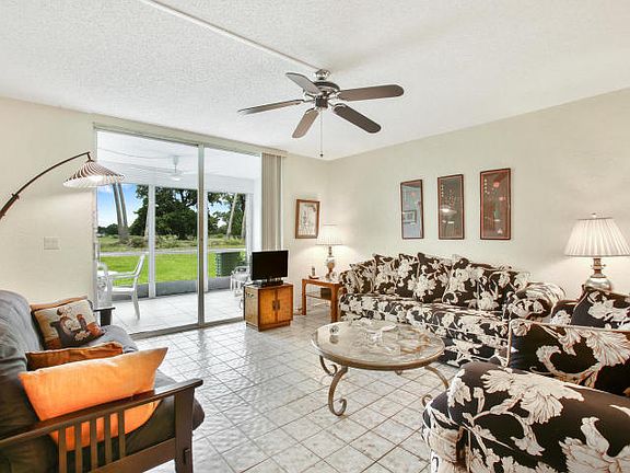 5th image of 14575 Bonaire Blvd APT 105