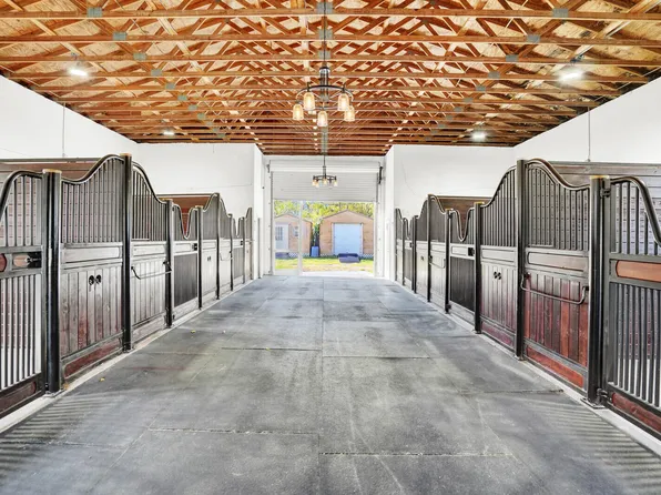 11231 Ira Ln, Lake Worth, FL 33449