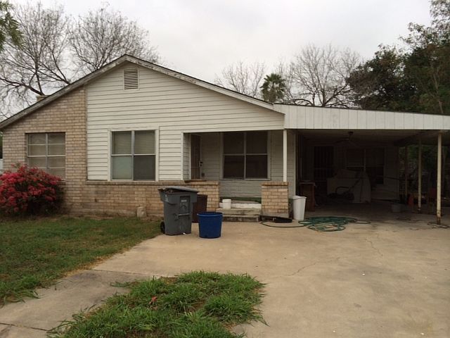1st image of 321 W Champion St