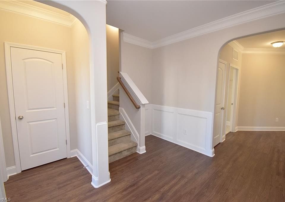 1st image of 5553 Marblehead Dr