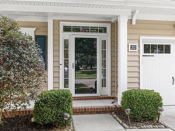 2nd image of 2532 Magnolia Green Loop