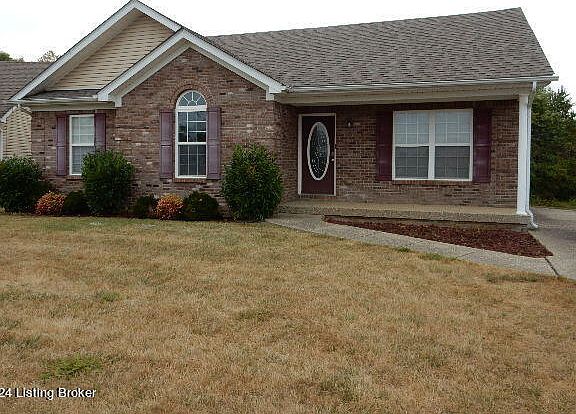 2nd image of 776 Tecumseh Dr
