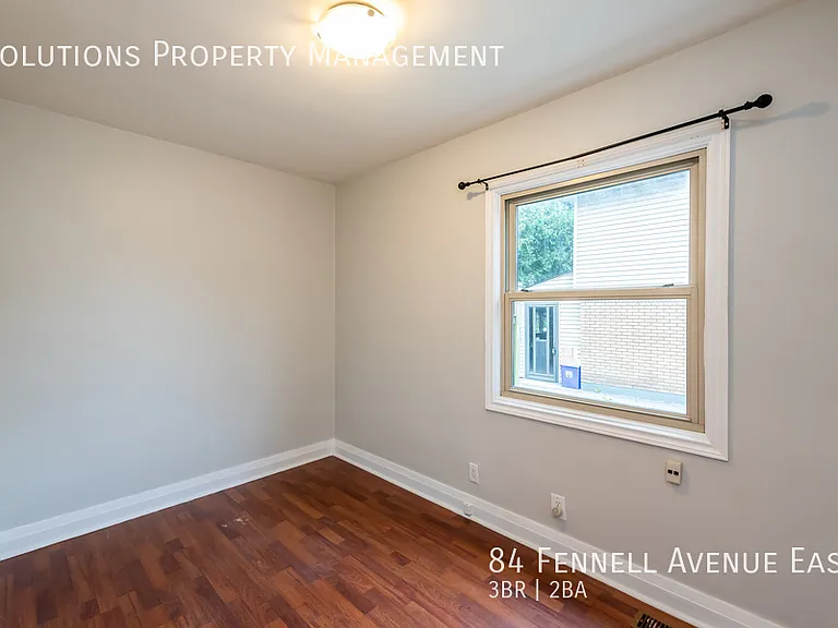 84 Fennell Ave E — Photo 26