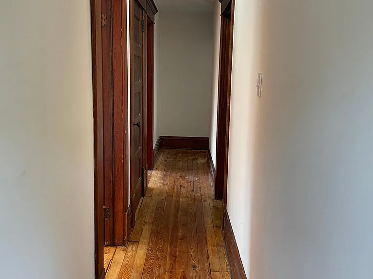 94 N Main St — Photo 11