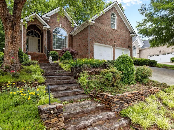 1224 Wedgeland Dr, Raleigh, NC 27615