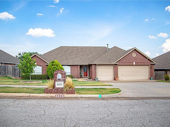 2nd image of 2605 Harrington Ct