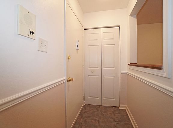 2nd image of 665 Grove Dr #1091