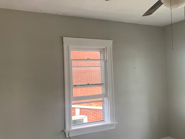 730 Summit Ave #2 — Photo 7
