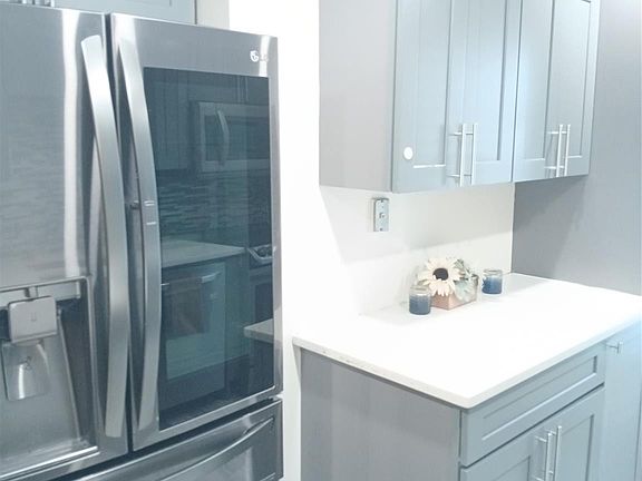 3rd image of 4170 Inverrary Drive #412