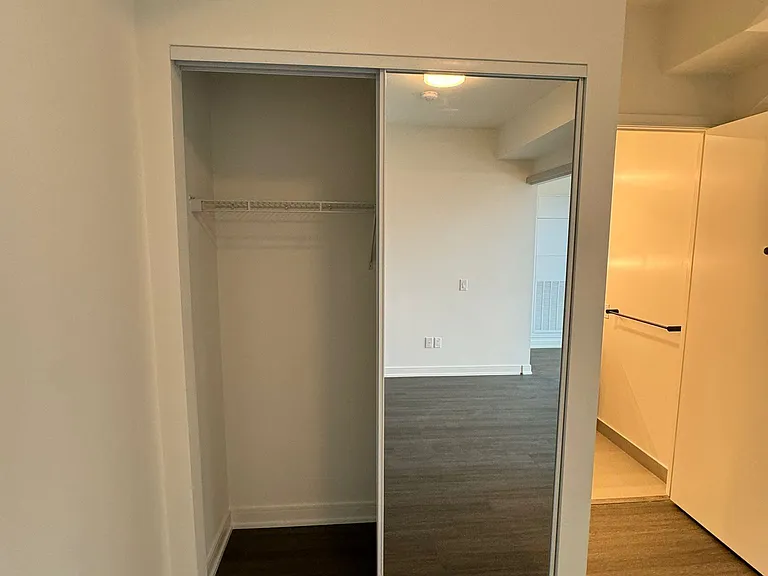 425 Front St E #701 — Photo 12