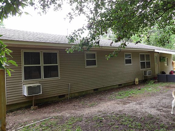5th image of 811 Rock Springs Rd