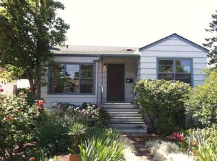 847 NE 89th St, Seattle, WA 98115
