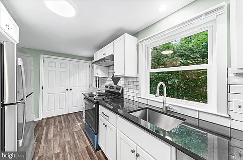 436 Spackman Ln Photo 1