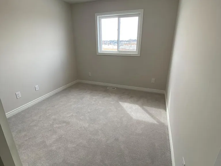 57 Sycamore St — Photo 18