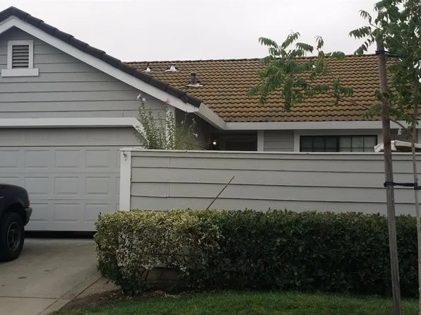 2224 Camborne Dr, Modesto, CA 95356