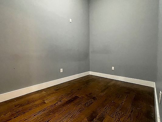 5th image of 11 Belvedere St #1B