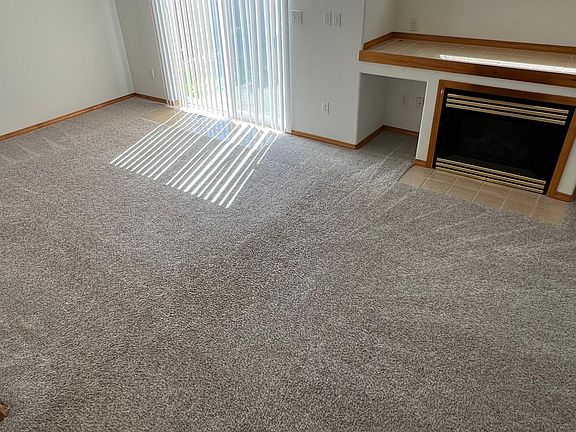 5th image of 15446 Esther Ave SE