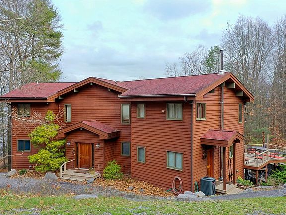 3rd image of 8511 Krassimira Woods Ln