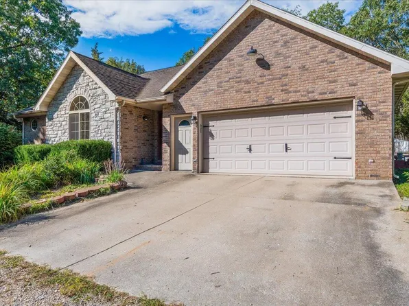 580 Cedar Hill Lane, Marshfield, MO 65706