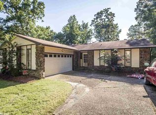 13 Del Tara Dr, Jacksonville, AR 72076
