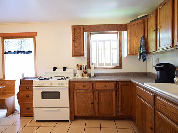 4th image of 1018 Chippewa Cir