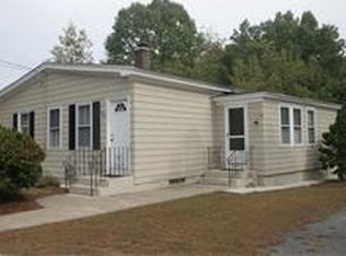 845 Hildreth St, Dracut, MA 01826