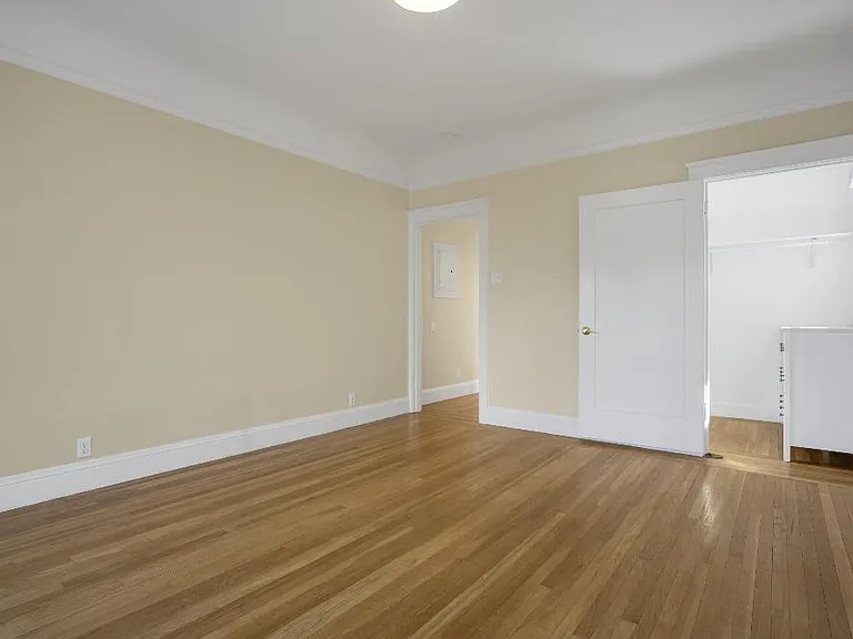 3025 Steiner St #14 — Photo 7