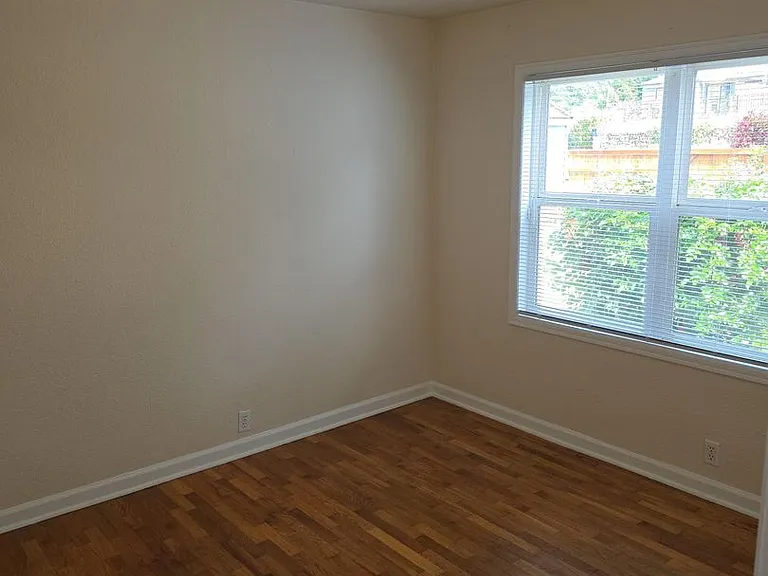 1106 Browns Point Blvd — Photo 13