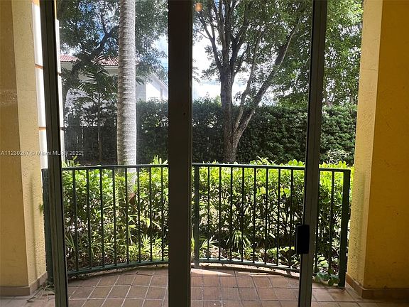 5th image of 7220 NW 114th Ave APT 104