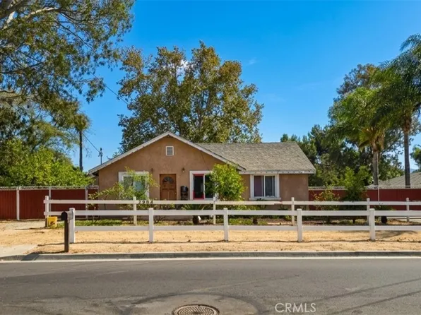 2904 2nd St, Norco, CA 92860