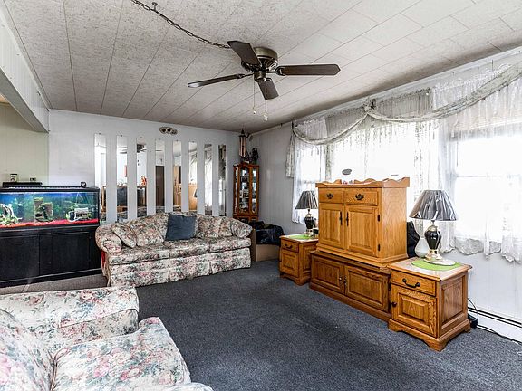 3rd image of 300 Keller Ave