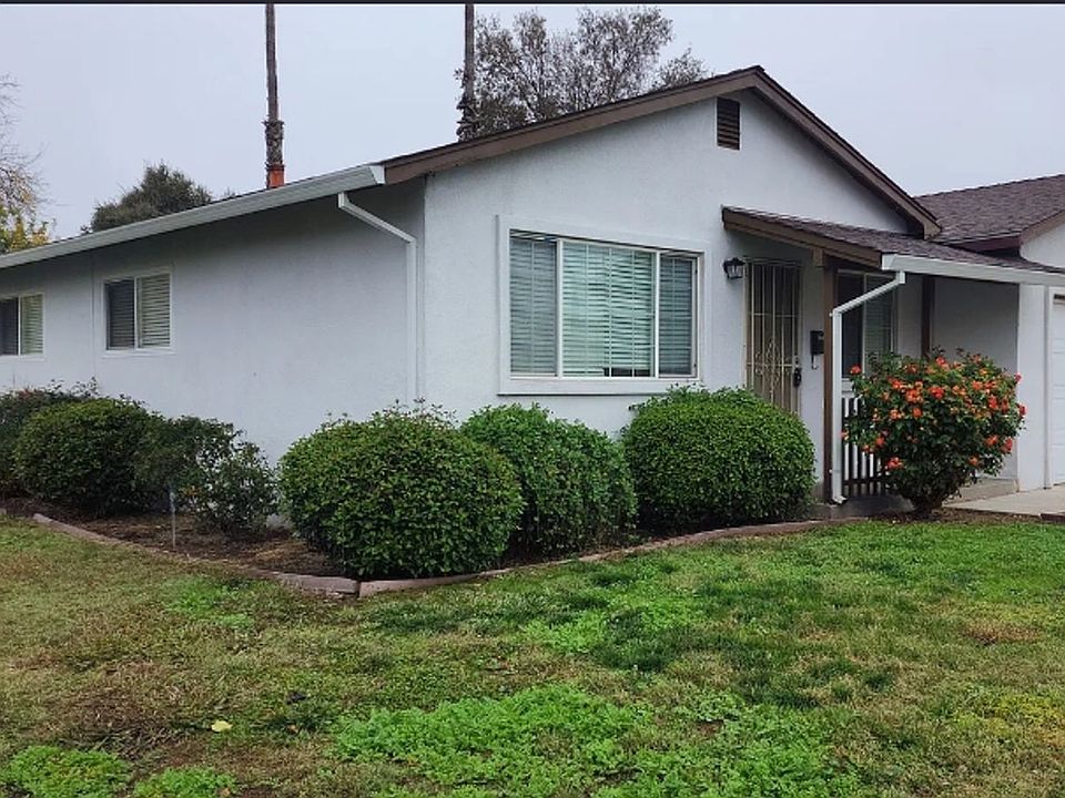 2nd image of 8761 Crucero Dr