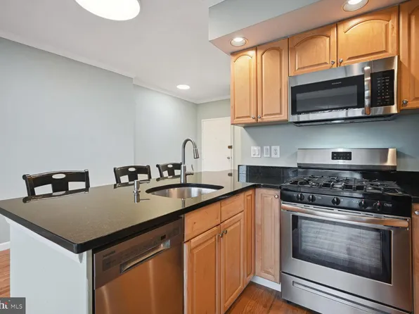 2755 Ordway St NW #521, Washington, DC 20008