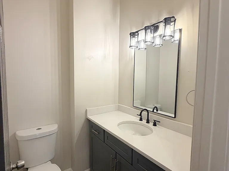 106 Turtle Pointe Dr — Photo 10