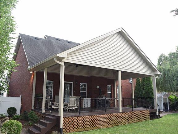 4th image of 3016 Shady Glen Cir